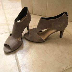 AEROSOLES HEELREST High heels